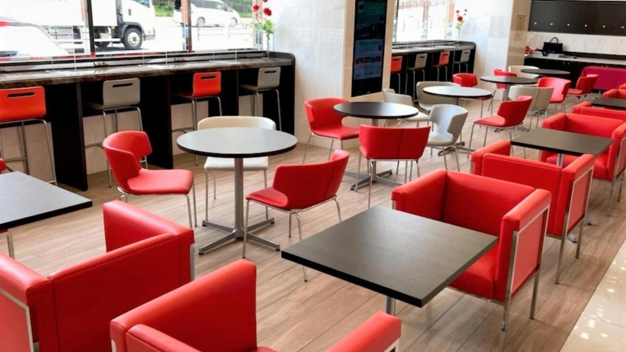 Toyoko Inn Hiroshima-Eki Stadium Mae Экстерьер фото