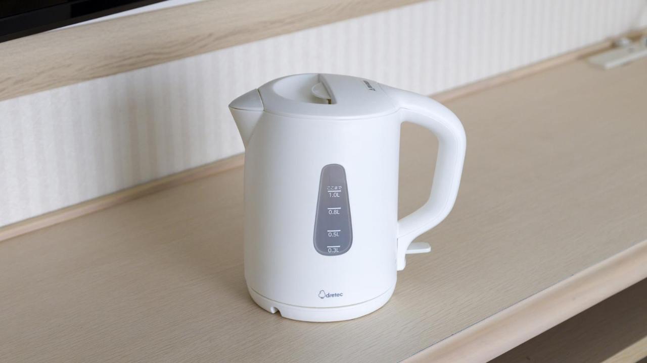 Toyoko Inn Hiroshima-Eki Stadium Mae Экстерьер фото