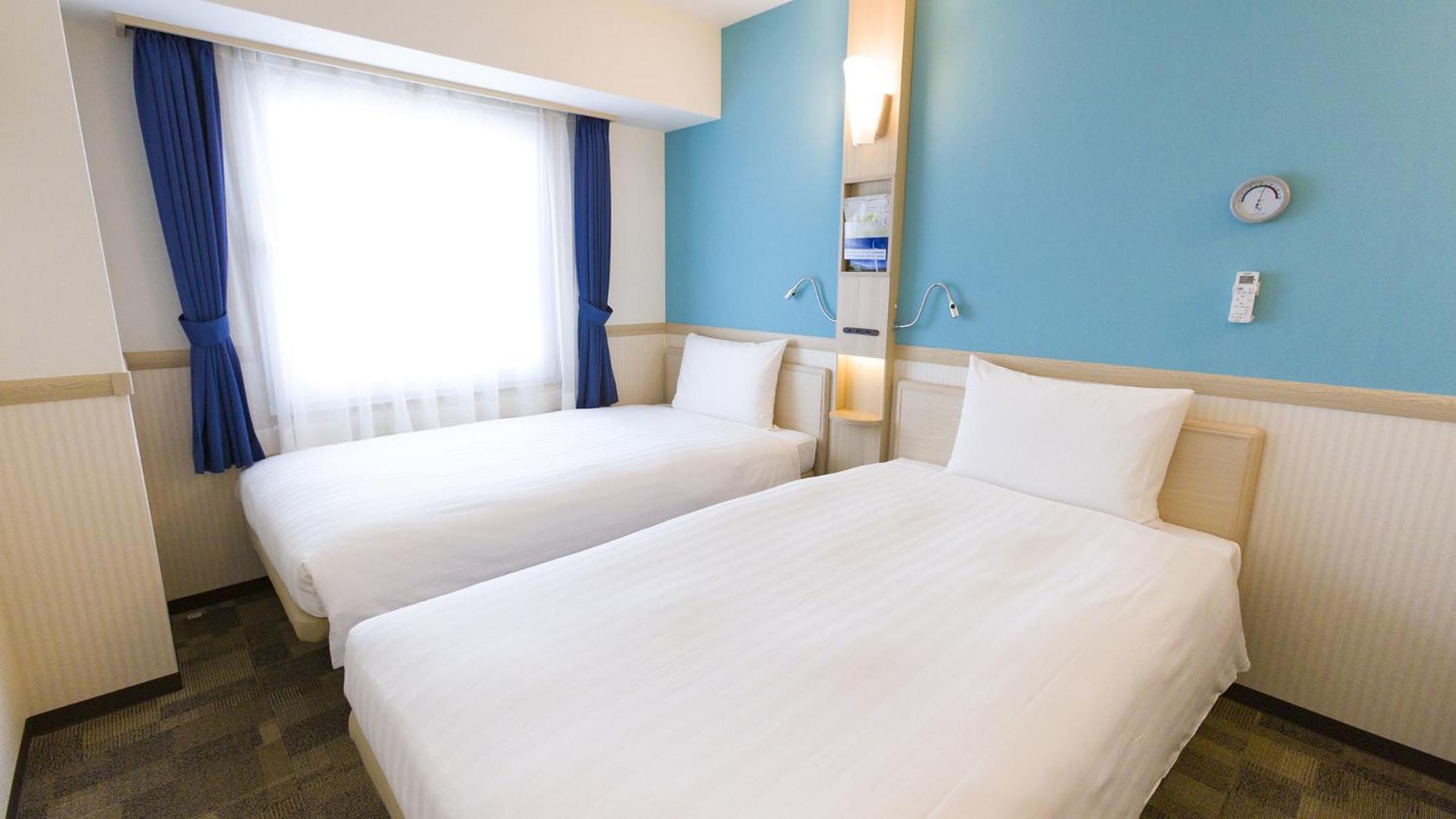 Toyoko Inn Hiroshima-Eki Stadium Mae Номер фото